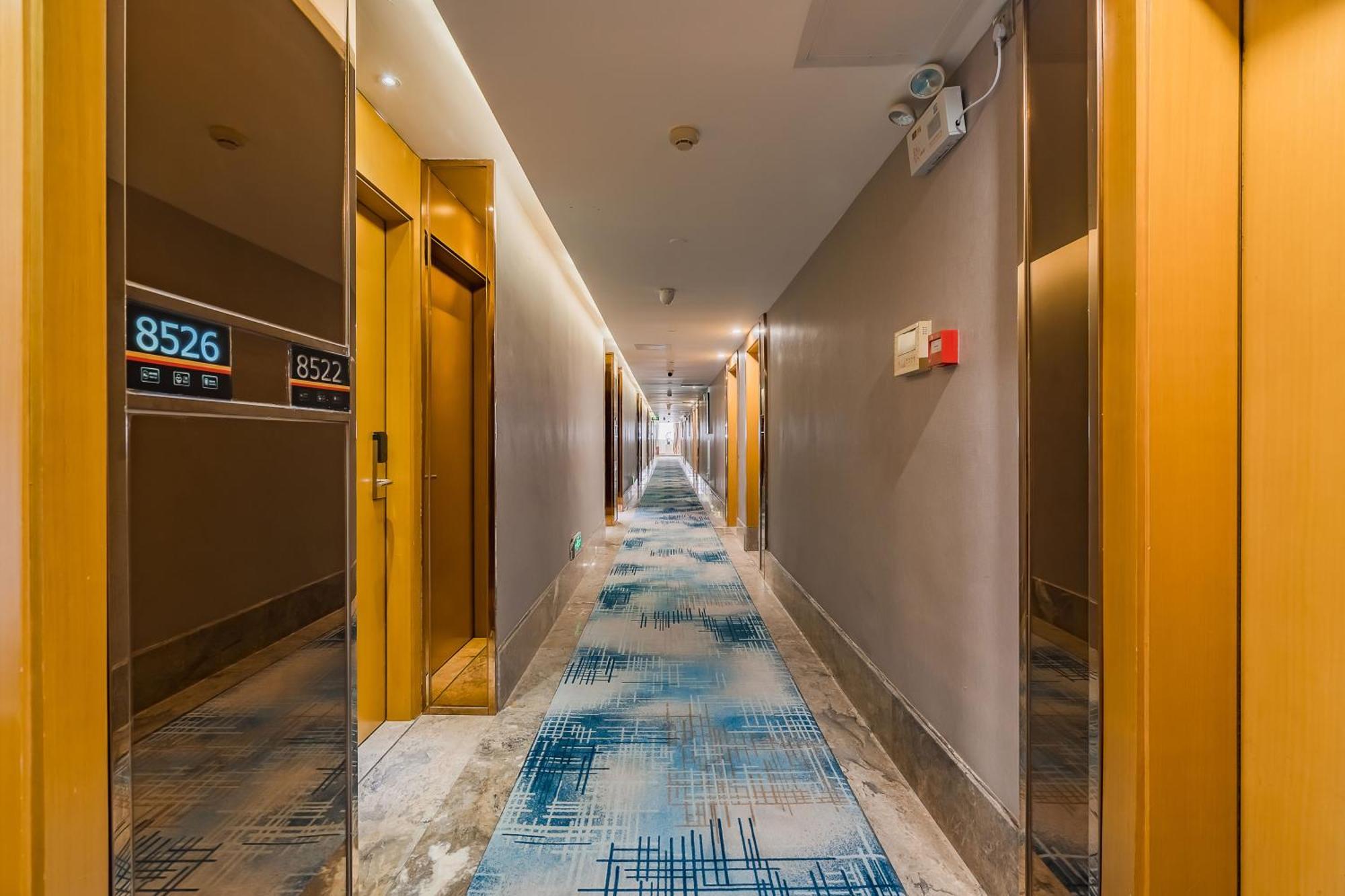 Super 8 Hotel Select Guangzhou Railway Station Xicun Subway Station Exterior foto